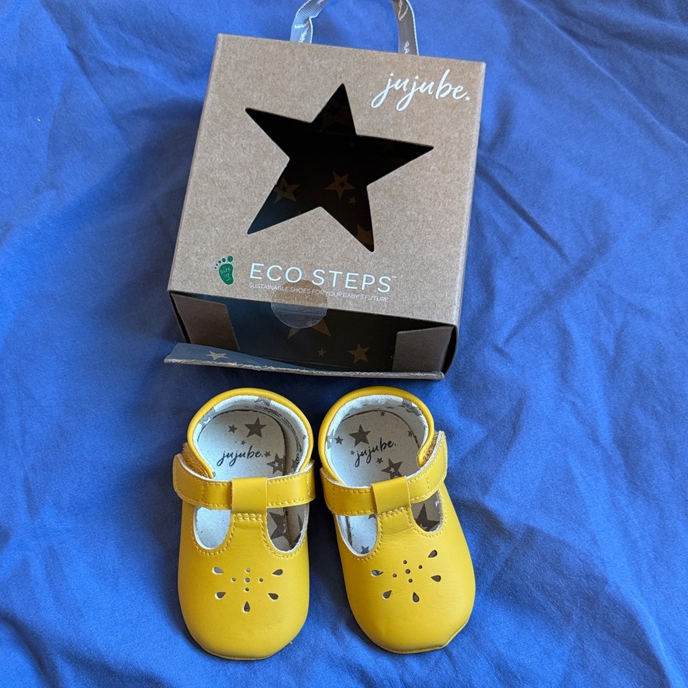 Ju-Ju-Be Yellow Baby Ecosteps Mary Jane Shoes Size 3 9-12 months vegan leather